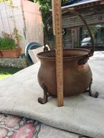 Chaudron en cuivre ancien avec anse et pieds état usagé