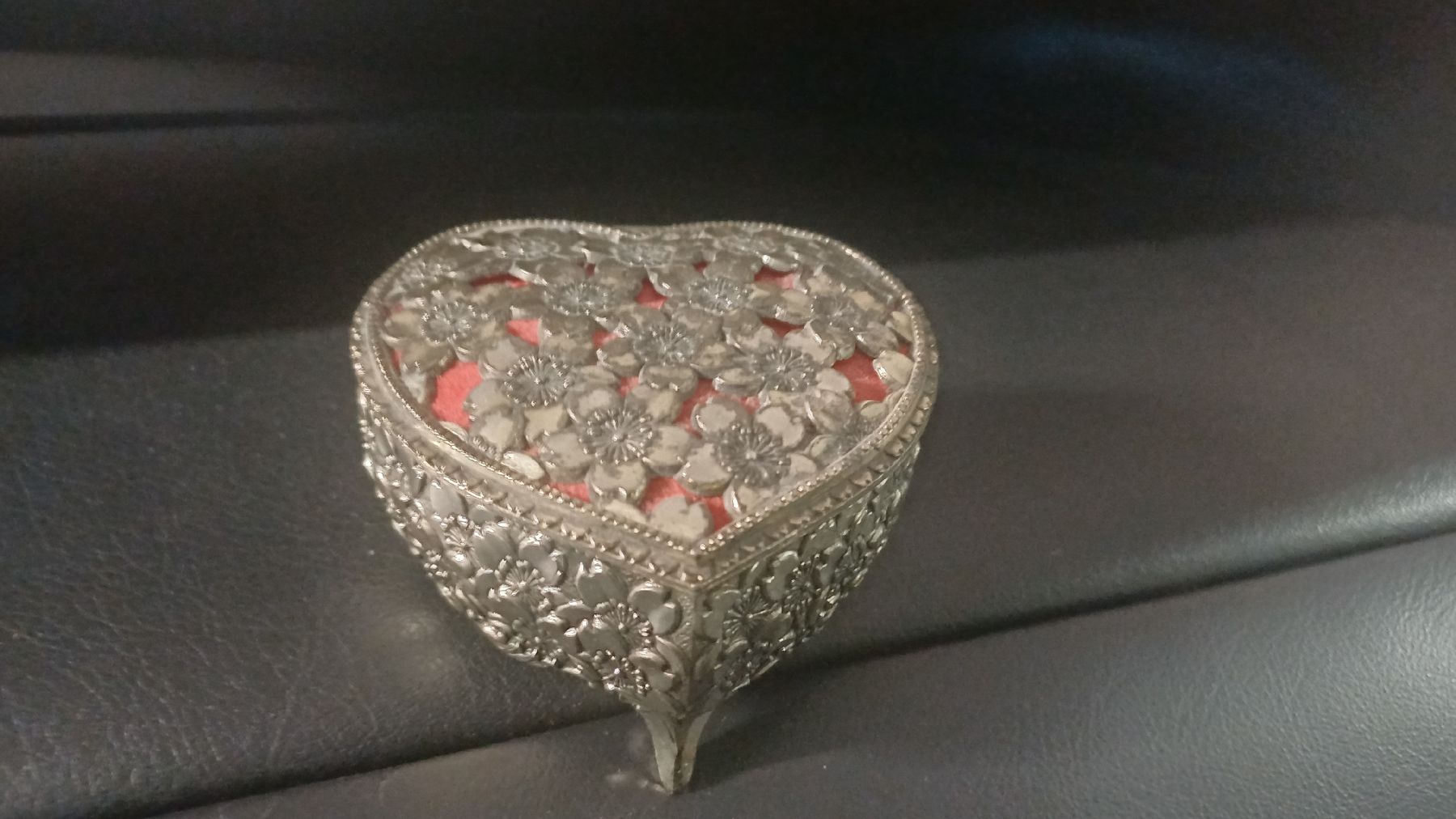 Zuccheriere: Kleine Schmuck Dose  – Usato da Flawil venduto da Naphtali 3