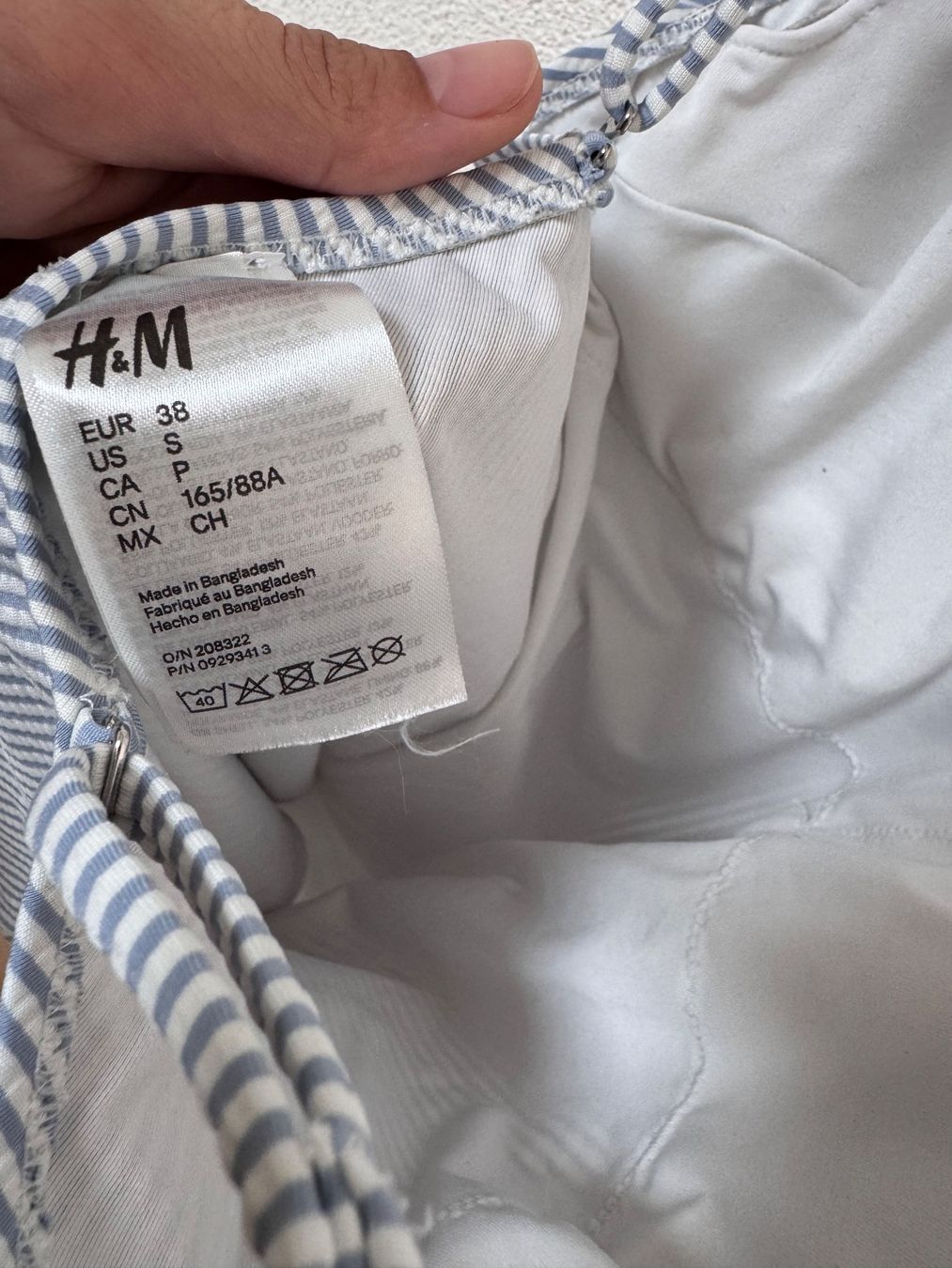 H&M Costumi da bagno & Bikini: Badeanzug H&M Grösse 38 – Usato da Walenstadt venduto da simst 2