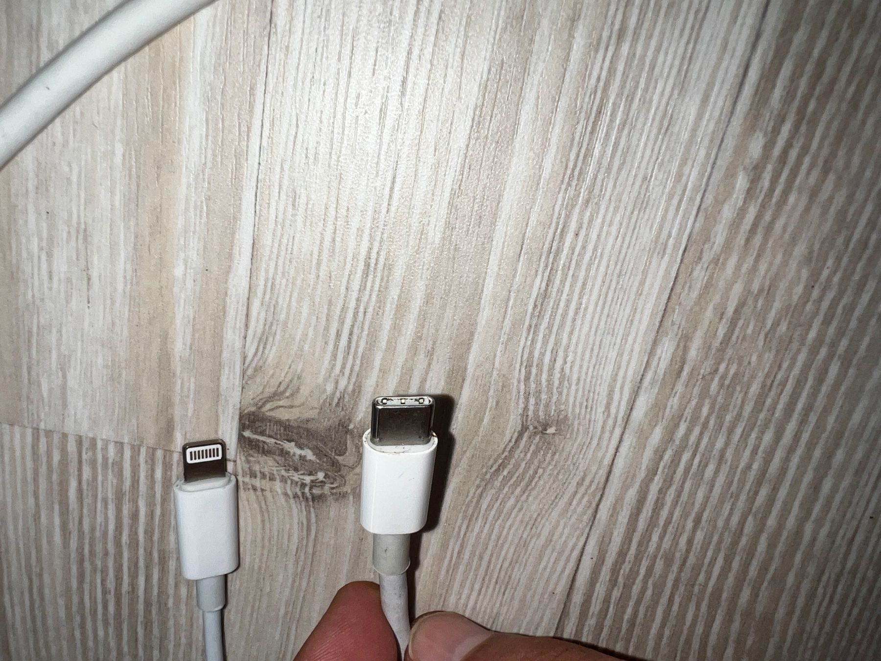 Apple Cavi: Apple Kabel Set diverse Kabel – Usato da St. gallen venduto da Weltaristokrat 2