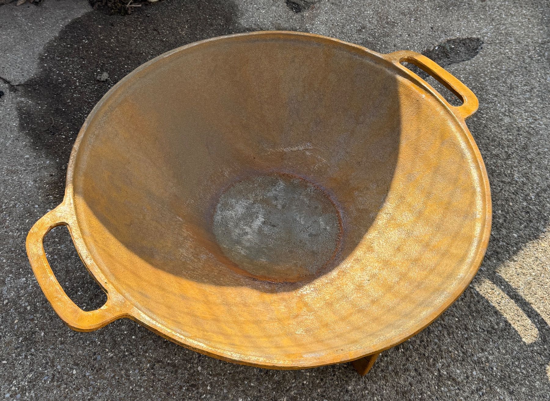 Grills: Feuerschale, Gusseisen Grill – Gebraucht aus Sachseln von BONATI01 6