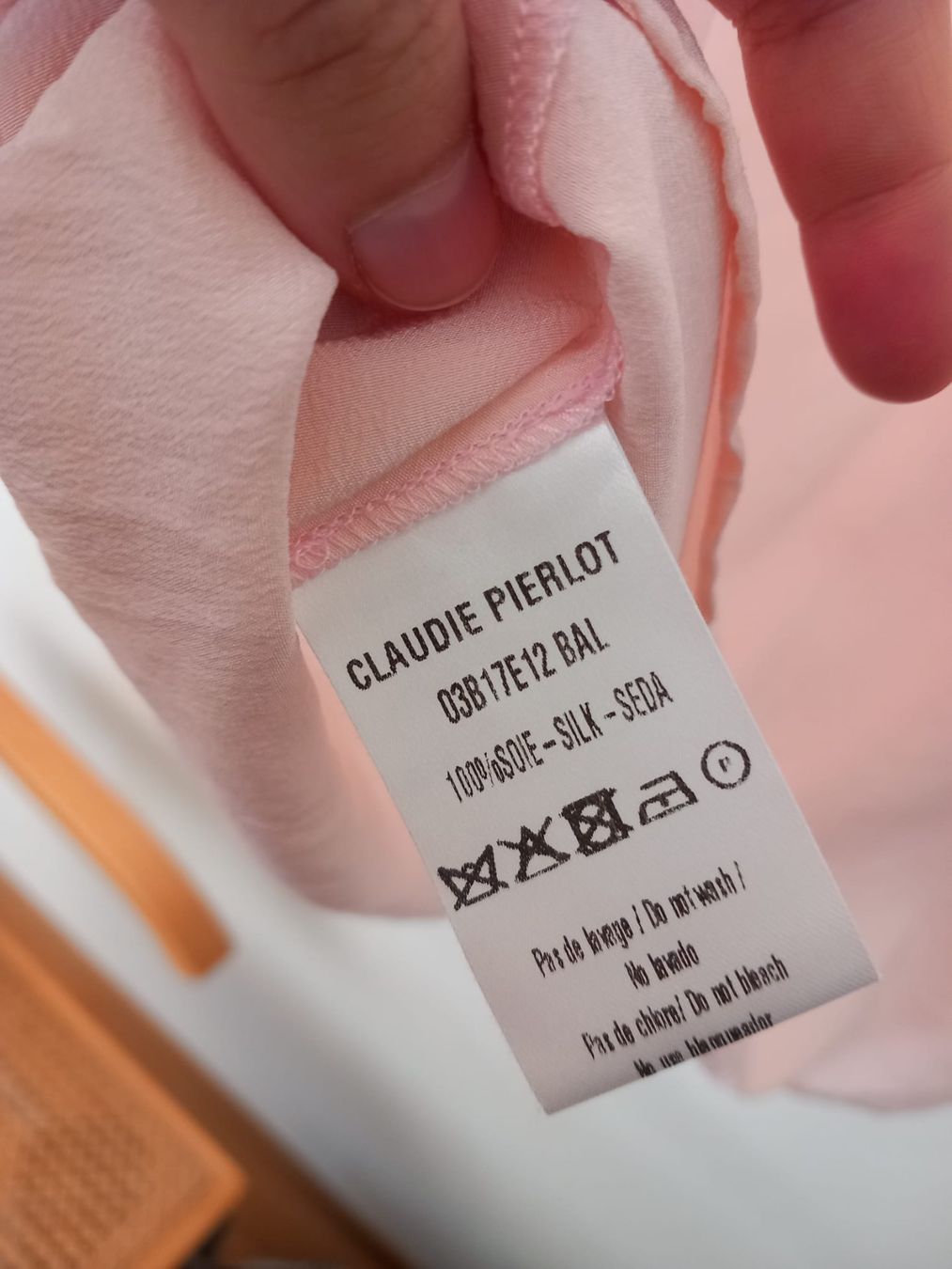 Claudie Pierlot Top: Haut Claudie Pierlot – Usato da Fribourg venduto da sha_66w9 2