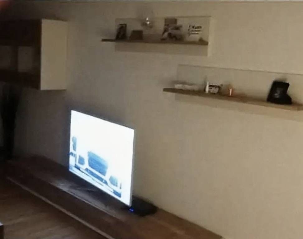Mobili TV: Wohnwand Massiveiche – Usato da Zürich venduto da sak_vc8p 1