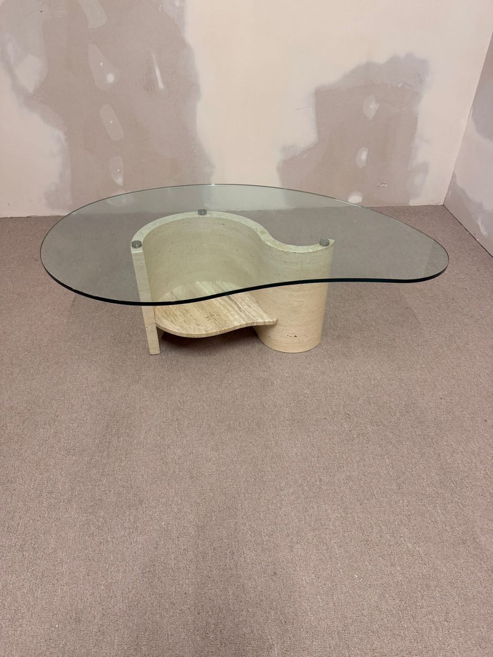 Tavoli: Travertin Couchtisch mit Glasplatte Coffee Table – Usato da Rickenbach ZH venduto da Der-Insider 5
