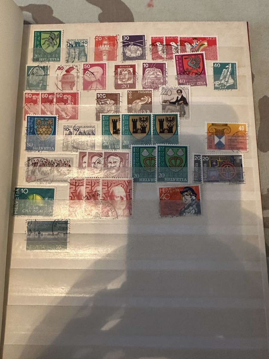 Album: Briefmarkenalbum mit diversen Briefmarken – Usato da Altendorf venduto da Eastwick4