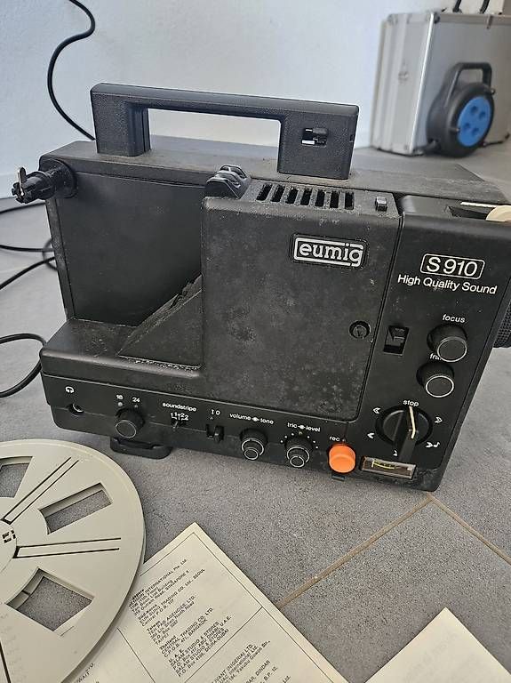 Home Cinema: Super 8 Eumig /S910 – Usato da Orny venduto da Corinne065