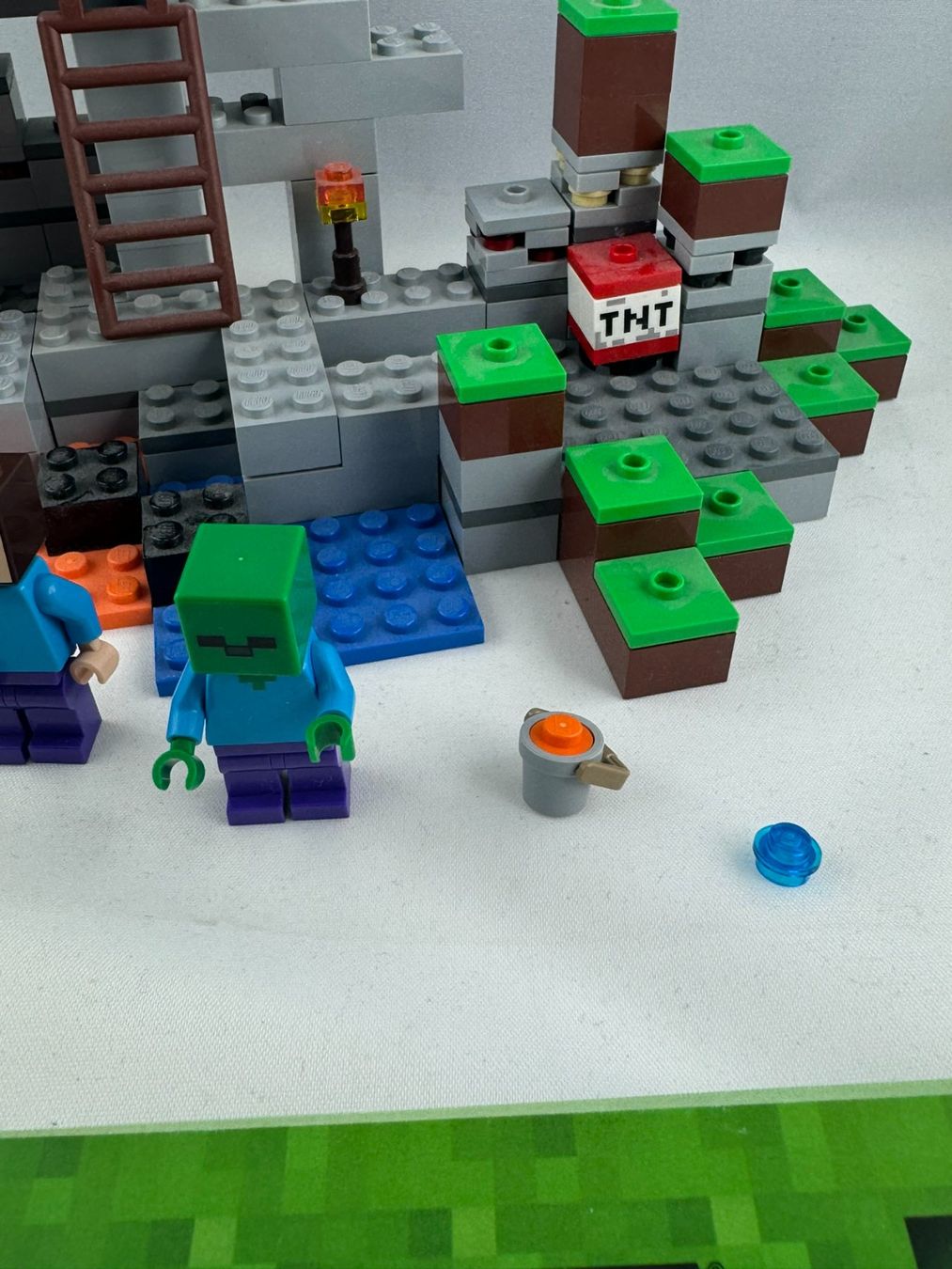 Lego Kit di costruzioni: Lego Minecraft 21113 – Usato da Schinznach Bad venduto da Prosperos 4