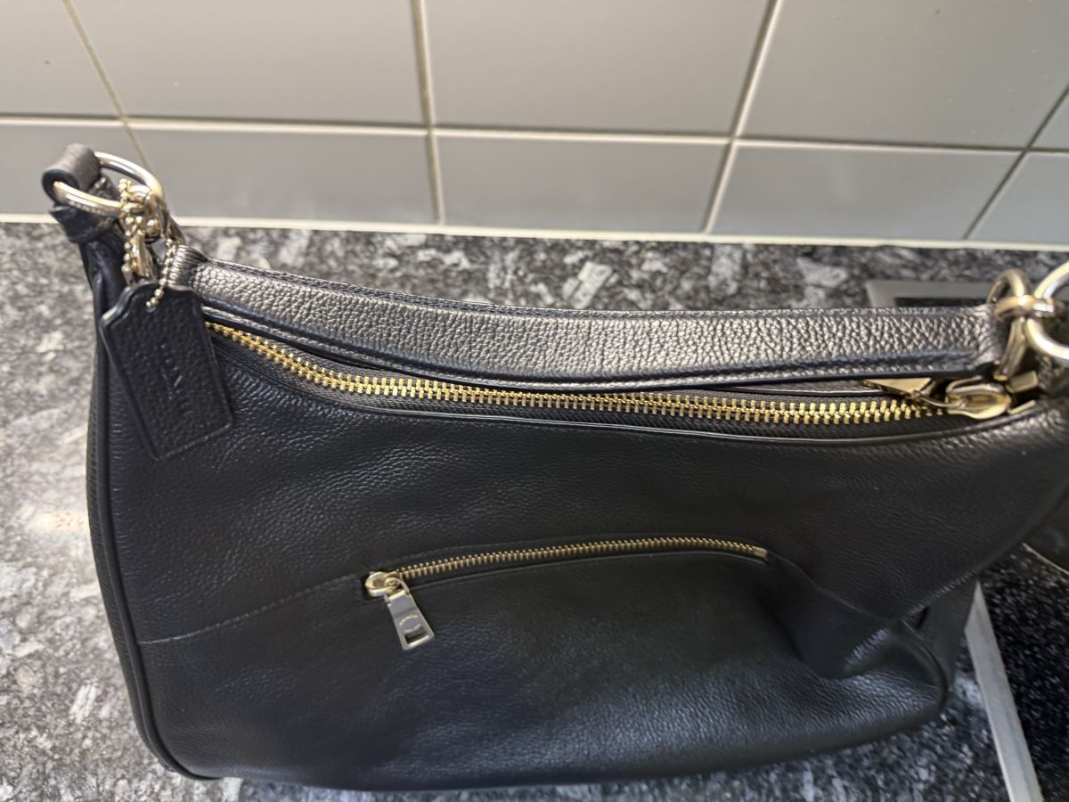 Coach Borse da donna: Coach Sutton Hobo Schwarz – Usato da Embrach venduto da mar_m9rq 5