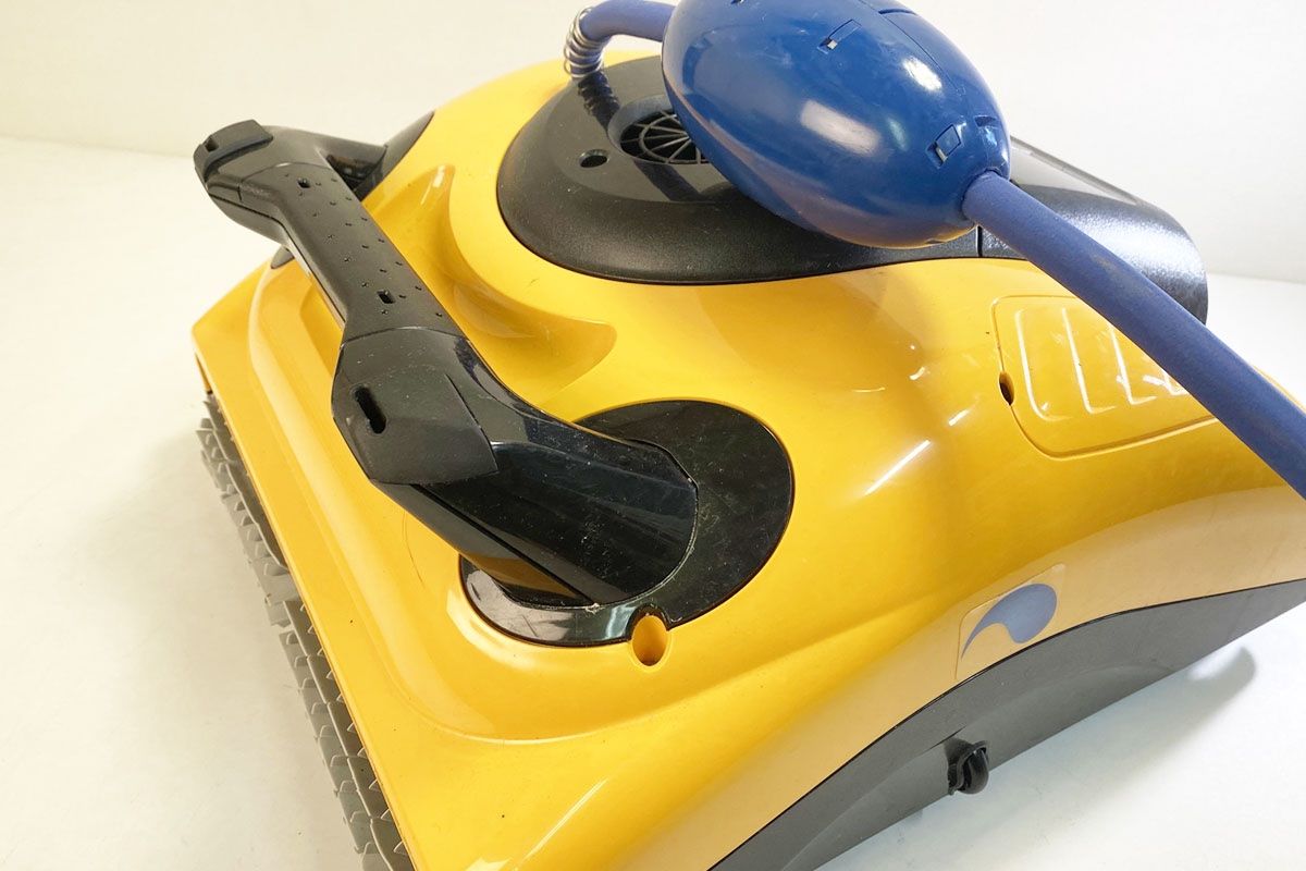Dolphin Accessori per Piscine: Poolroboter Poolreiniger Bodenreiniger Dolphin W20 – Usato da Ballwil venduto da ClassicGallery 4