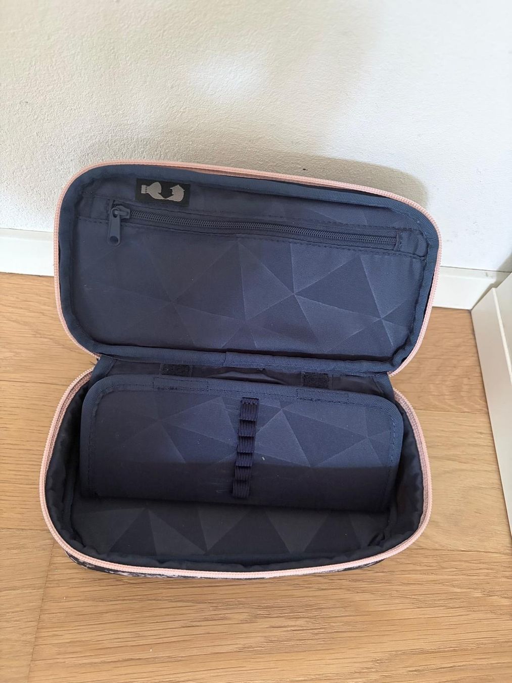 Satch Kindertaschen: Satch Set "Bloomy Breeze" ("Pack" + Sportbeutel + Etui) – Gebraucht aus Zürich von Funsacap 8