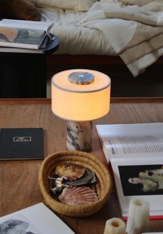 Lampen: NEW Portable Table Lamp | Viola Marble & Linen – Neu (gemäss Beschreibung) aus Horgen von IRG_88 2