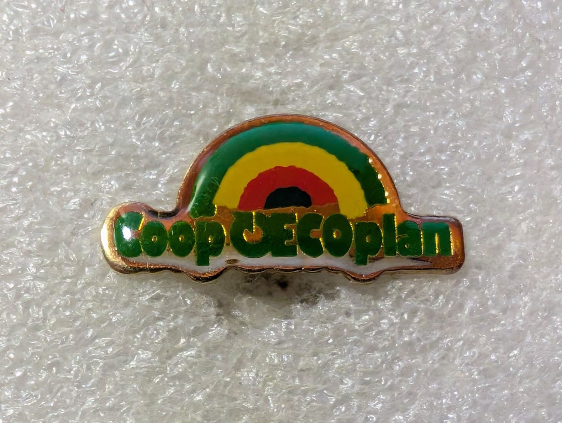Placchette & Badge: Ansteckpin 195: Coop Oecoplan – Usato da Oppligen venduto da Pin-Fall-Shop