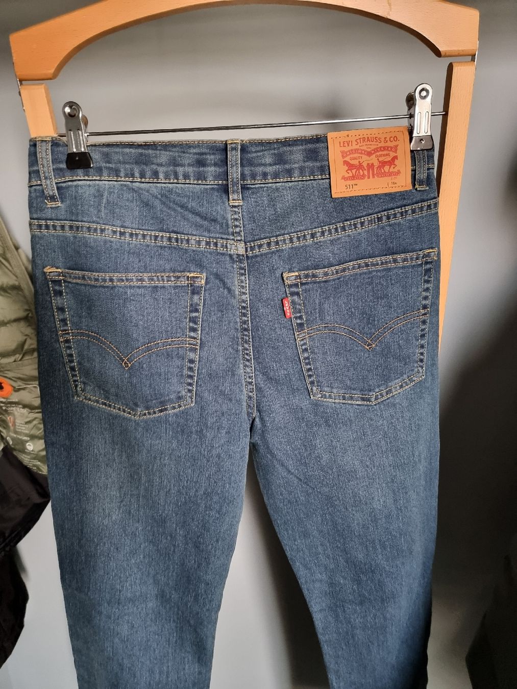 Levi's Pantaloni: Lewis Jeans 511 slim Gr.176 NEU – Nuovo (secondo la descrizione) da Geroldswil venduto da viv_vs9r 5