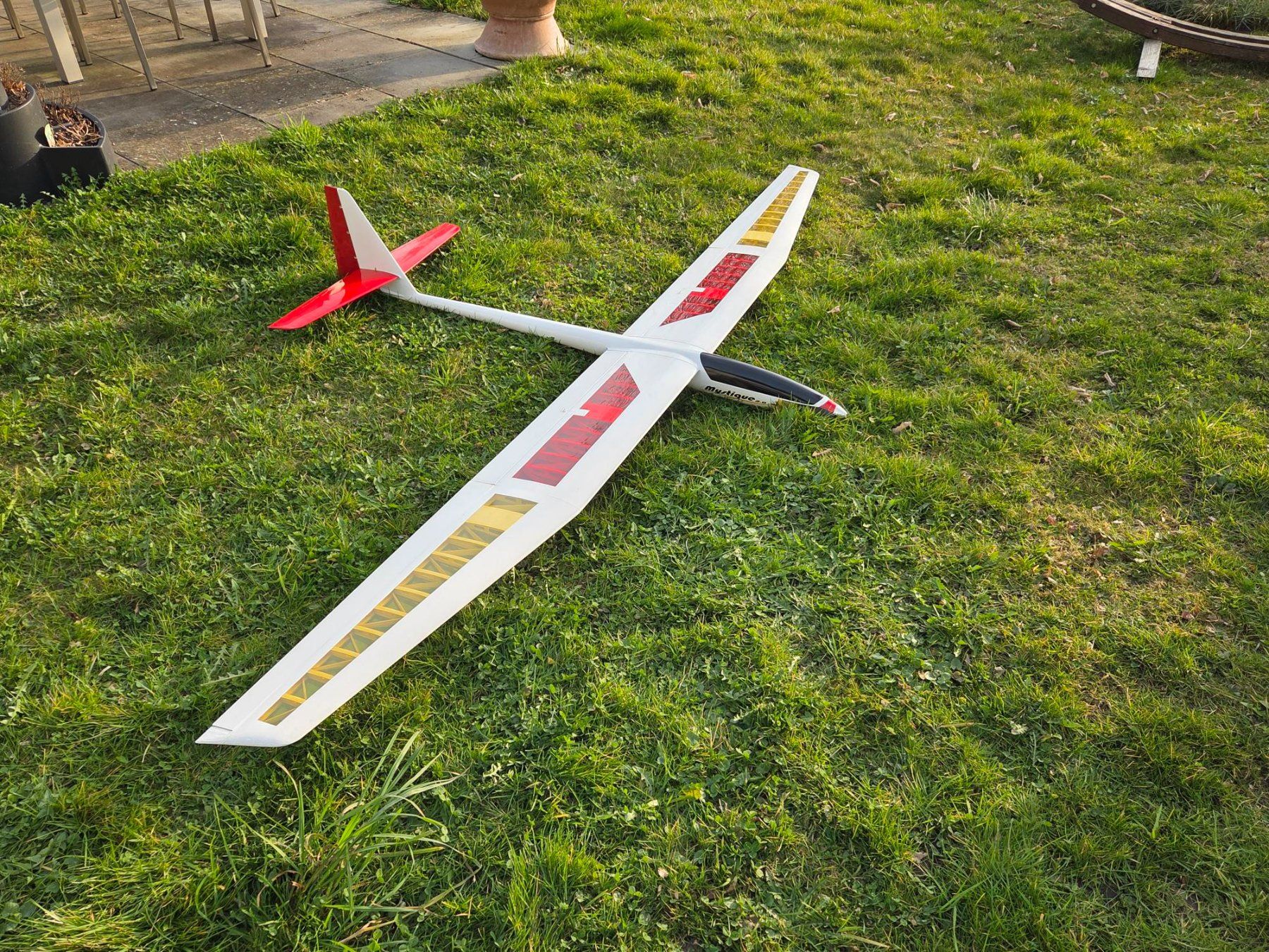 E-Flite RC Modellbau: Eflite Mystique – Gebraucht aus Oetwil am See von Martair