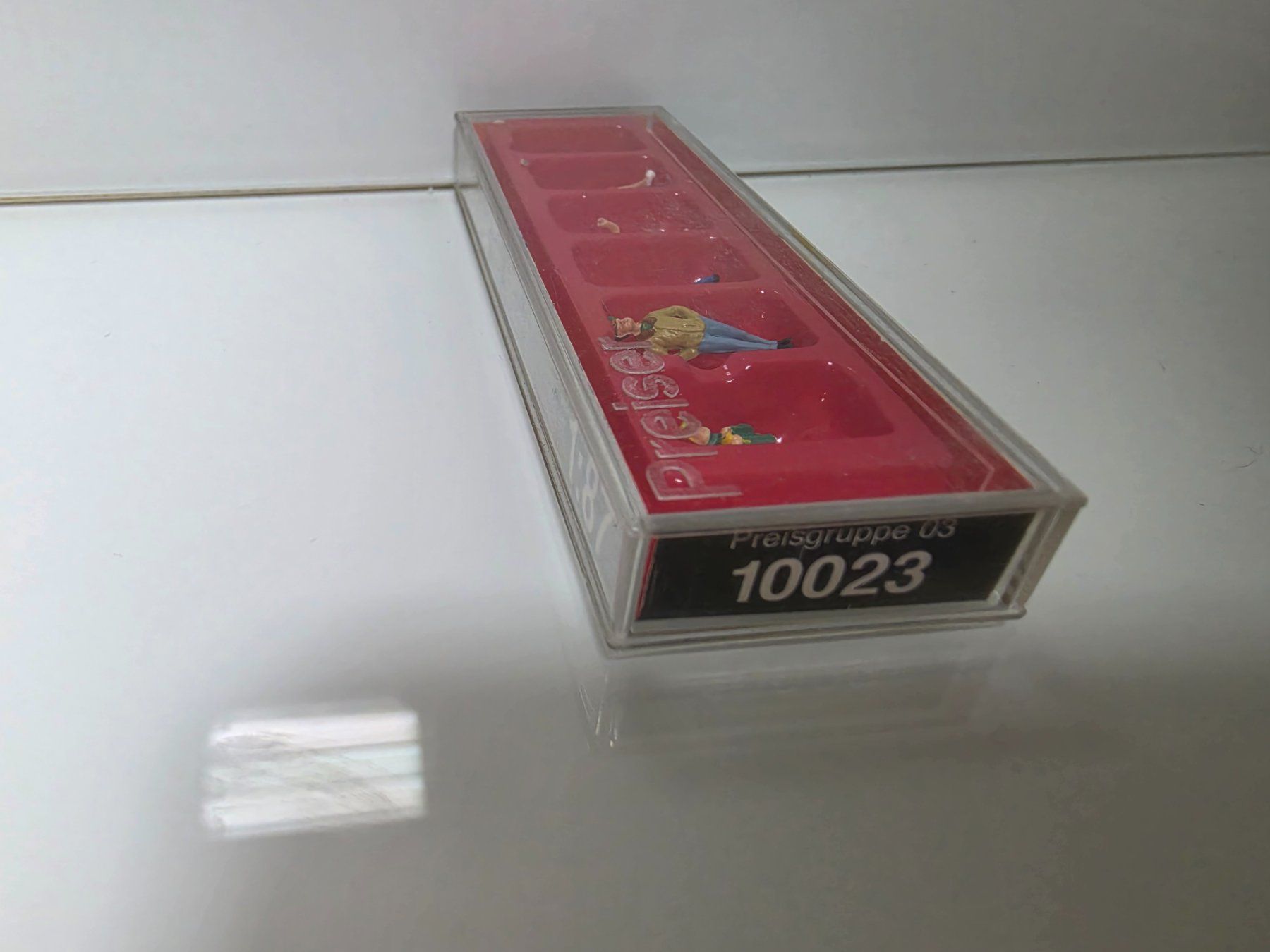 Preiser Modellini di ferrovie: Preiser Figuren Kinder H0 10023 – Nuovo e nell'imballaggio originale da Neuenhof venduto da ludovicco 2