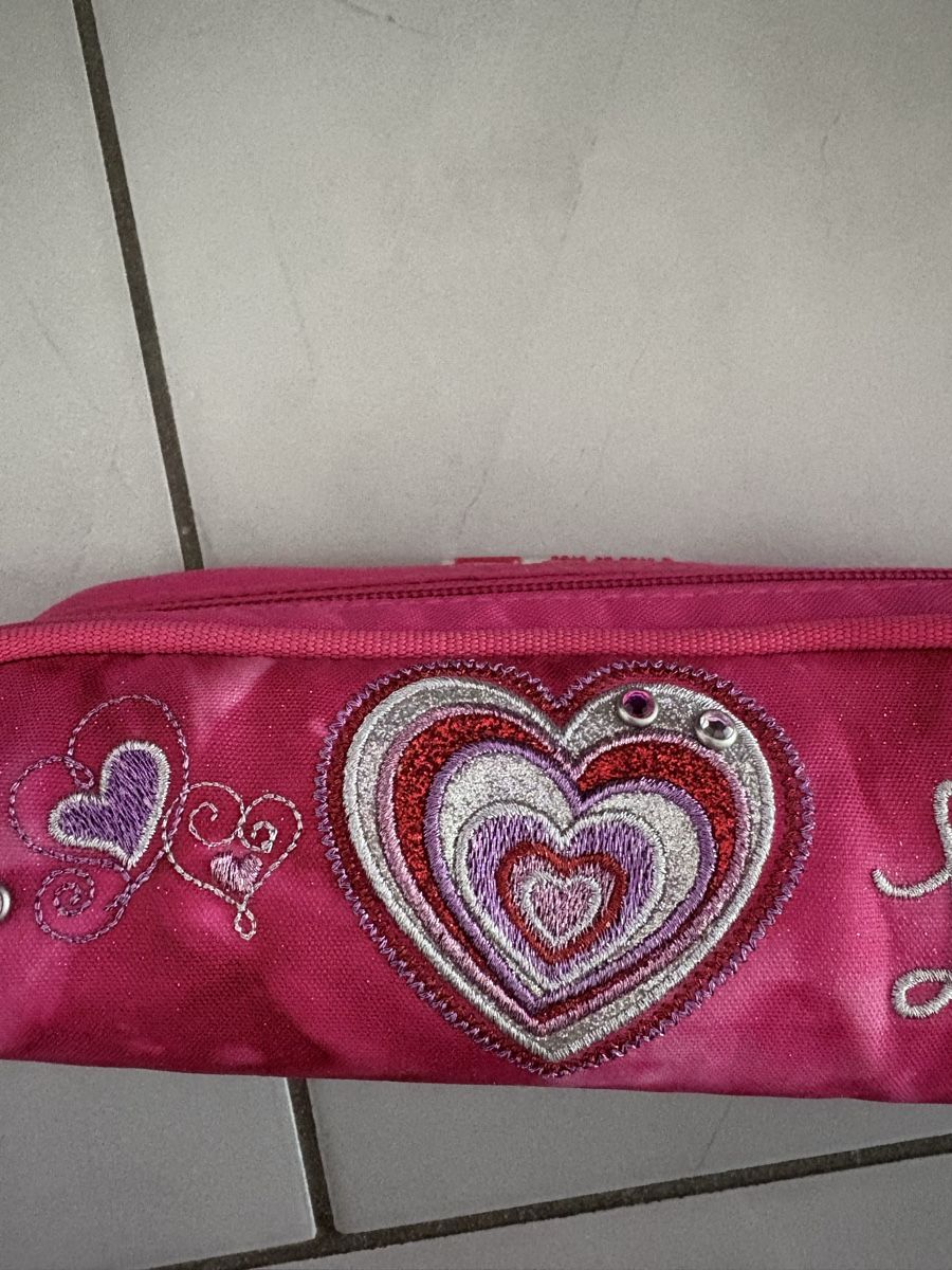 Step by Step Astucci : Mädchenschulmäppchen - Pink mit Glitzerherzen – Usato da Winterthur venduto da nik_pr58 1