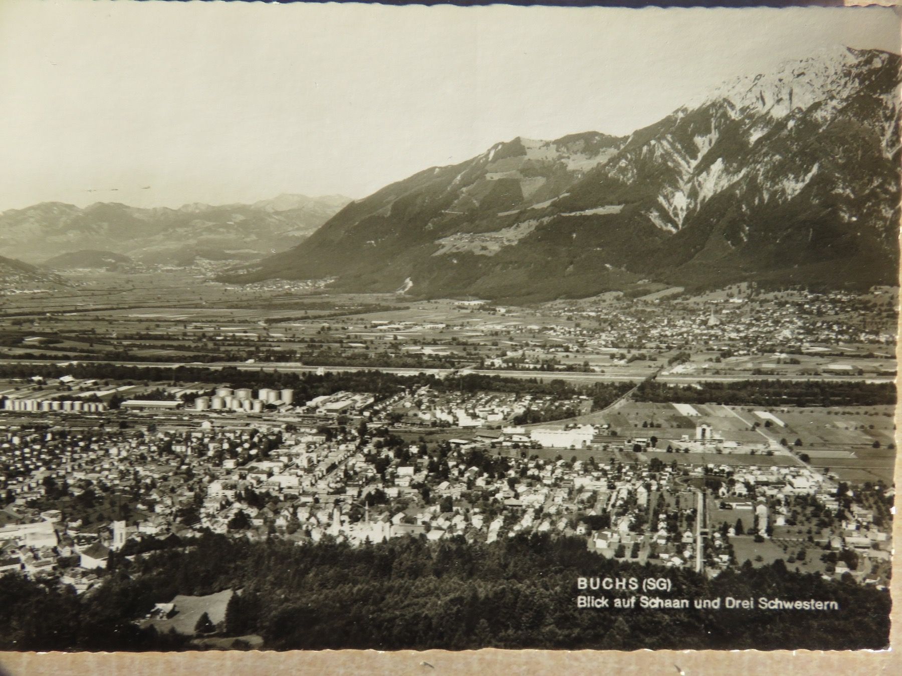Cartoline postali: Buchs, Blick auf Drei Schwestern – Usato da Oberriet SG venduto da ret_7j2k