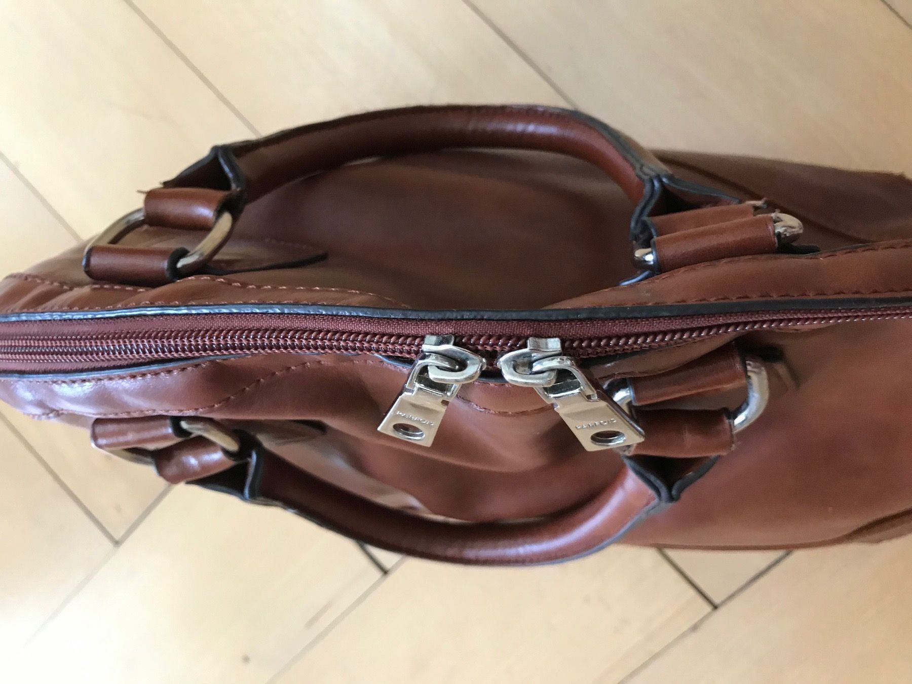 Borse da donna: Handtasche – Usato da Winterthur venduto da Gape1 3