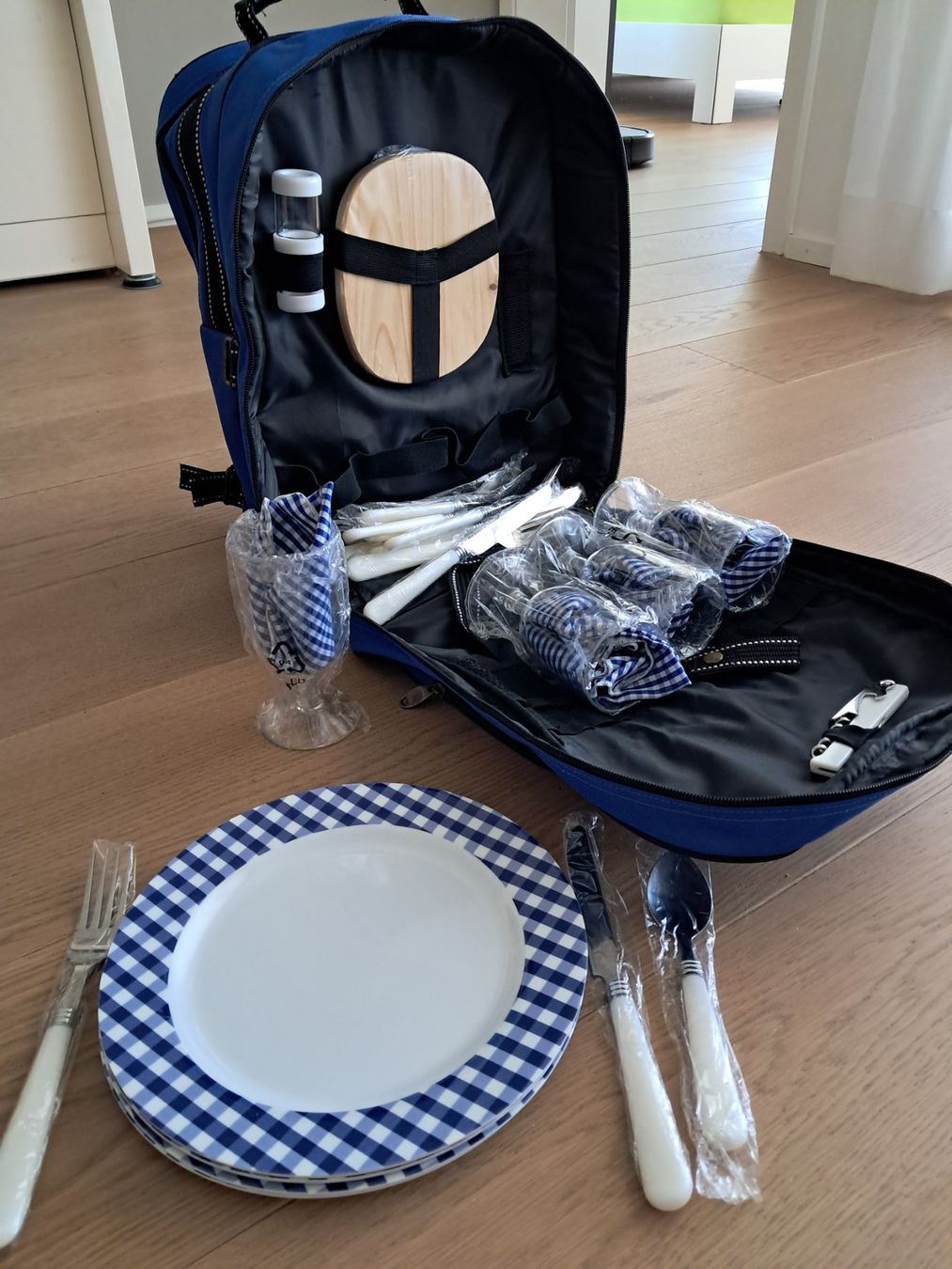 Services de table: Picknick-Rucksack – Neuf avec emballage d'origine à Zürich par Ursulin