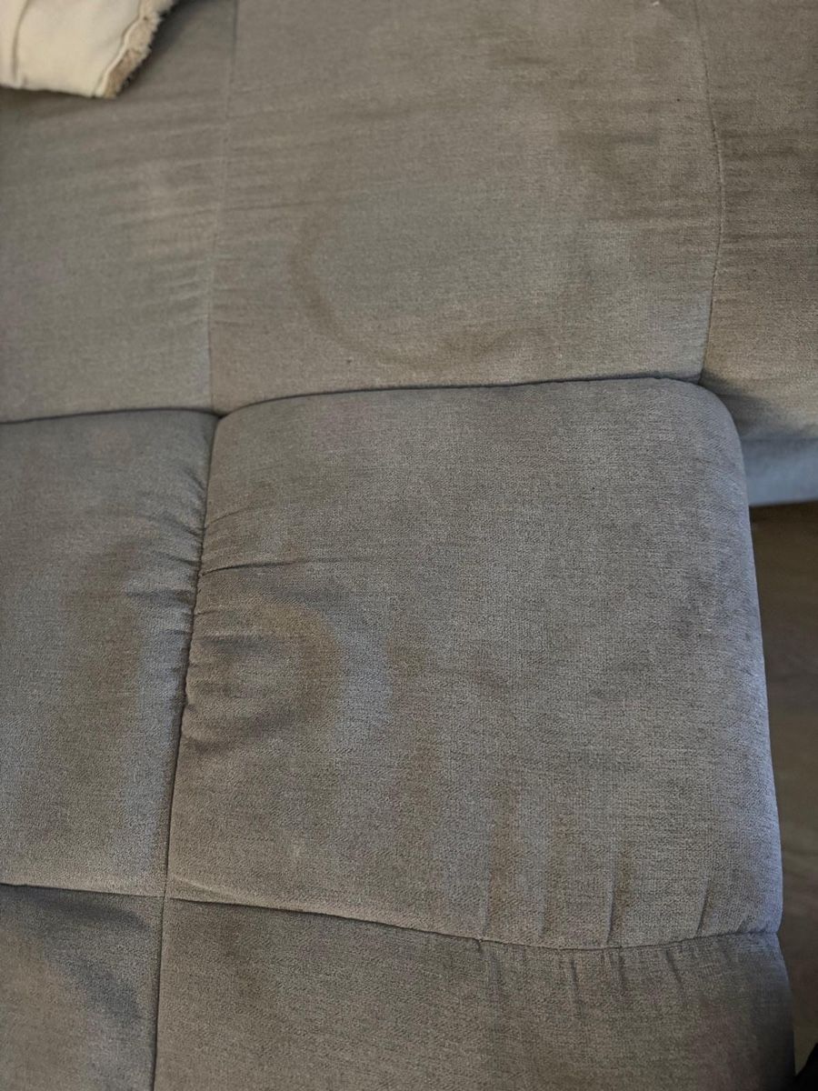 Divani: Ecksofa hellgrau gebrauchter Zustand – Usato da Winterthur venduto da ela_sqh6 1