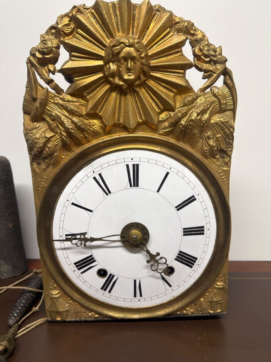 Orologi da terra & Orologi da parete: Ancienne horloge mécanisme à clef – Difettoso da Bôle venduto da K200C 1