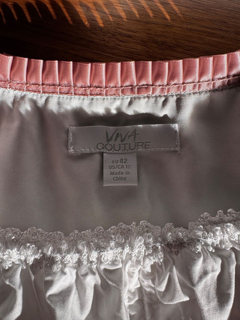 Vestiti: Dirndl Grösse 42 gebraucht – Usato da Kriens venduto da scubydo 2