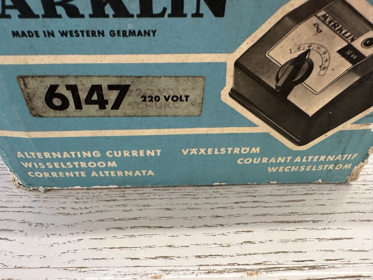 Märklin Modellini di ferrovie: Märklin 6147 Transformator – Usato da Lupsingen venduto da New-Haven 4