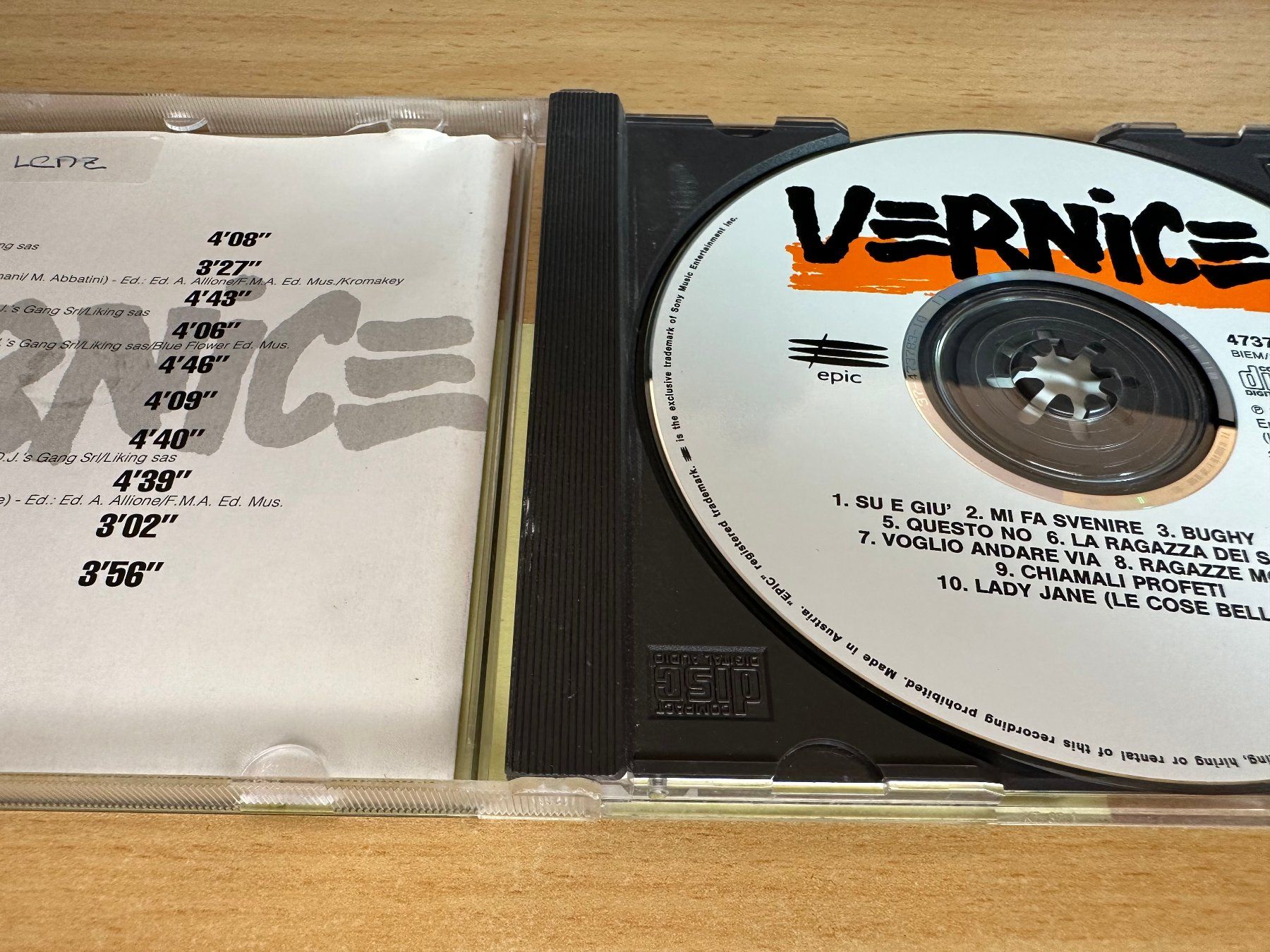 CDs: Vernice – Vernice – Gebraucht aus Rikon im Tösstal von Alpenmutz 2