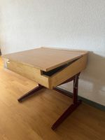 Altes Embru Schulpult