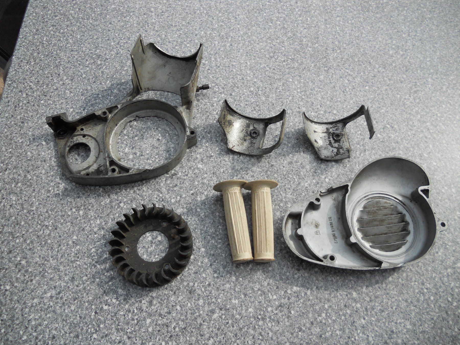 Sachs Mofas: 502 Töffli Material – Gebraucht aus jens von guzi-falcone 1