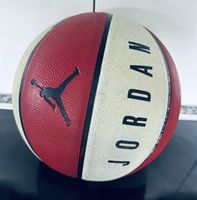Basketball Jordan rot weiss gebrauchter Zustand