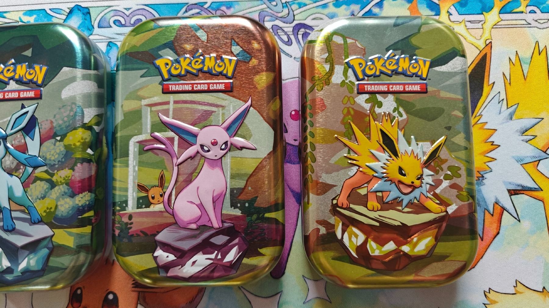 Pokémon Carte collezionabili: Prismatic Evolutions Mini Tins Art Set - Leer/Empty – Usato da Beringen venduto da Gardosa 5