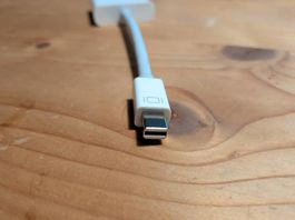 Adapter Mini Display Port (DP) VGA