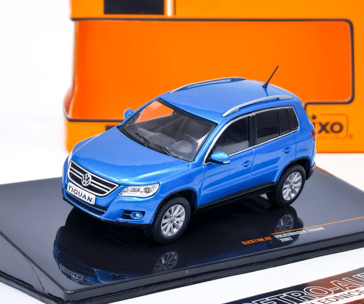 Volkswagen Modellini d'auto: VW Tiguan (2007) – Nuovo e nell'imballaggio originale da Flawil venduto da Imperiosud