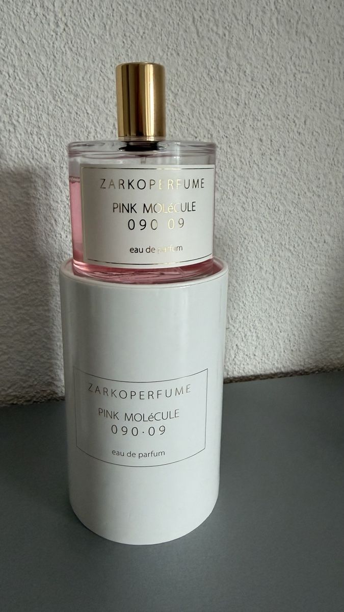 Zarkoperfume Parfums & Eau de Toilette: ZARKOPERFUME Pink Molecule 090-09 Eau de Parfum 100ml – D'occasion à Sursee par nst_czk2
