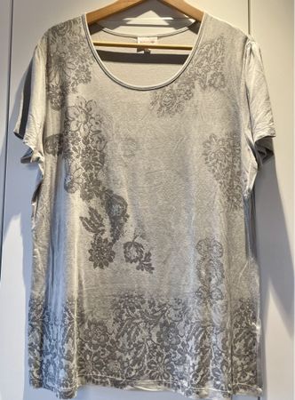 T Shirt grau 46