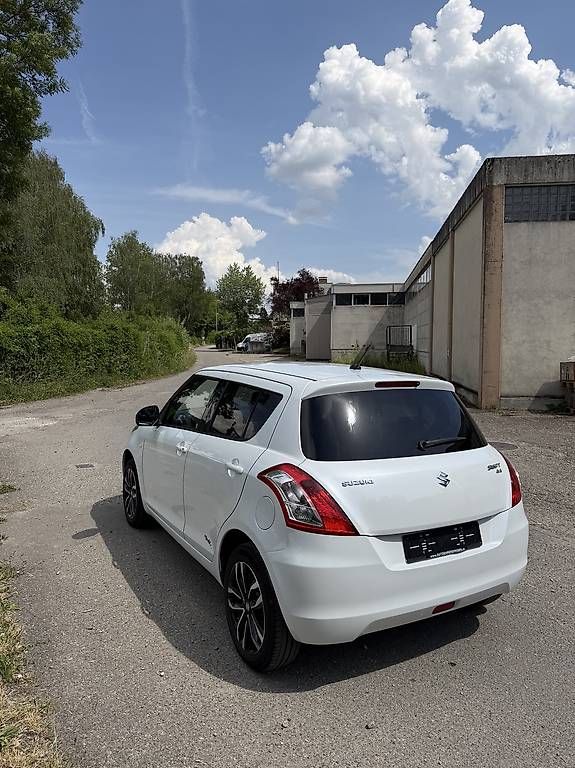 Automobili: Suzuki Swift 1.2 4x4 Ab MFK – Usato da Koblenz venduto da adoo123 2