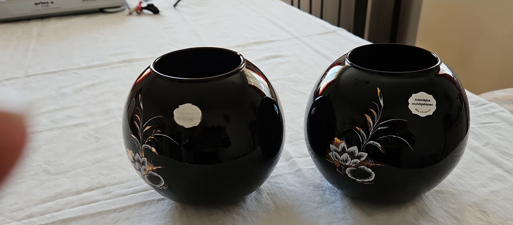 Vasi & Recipienti: 2 elegante schwarze Vasen, handbemalt – Usato da Wädenswil venduto da Jsi.Z01 1