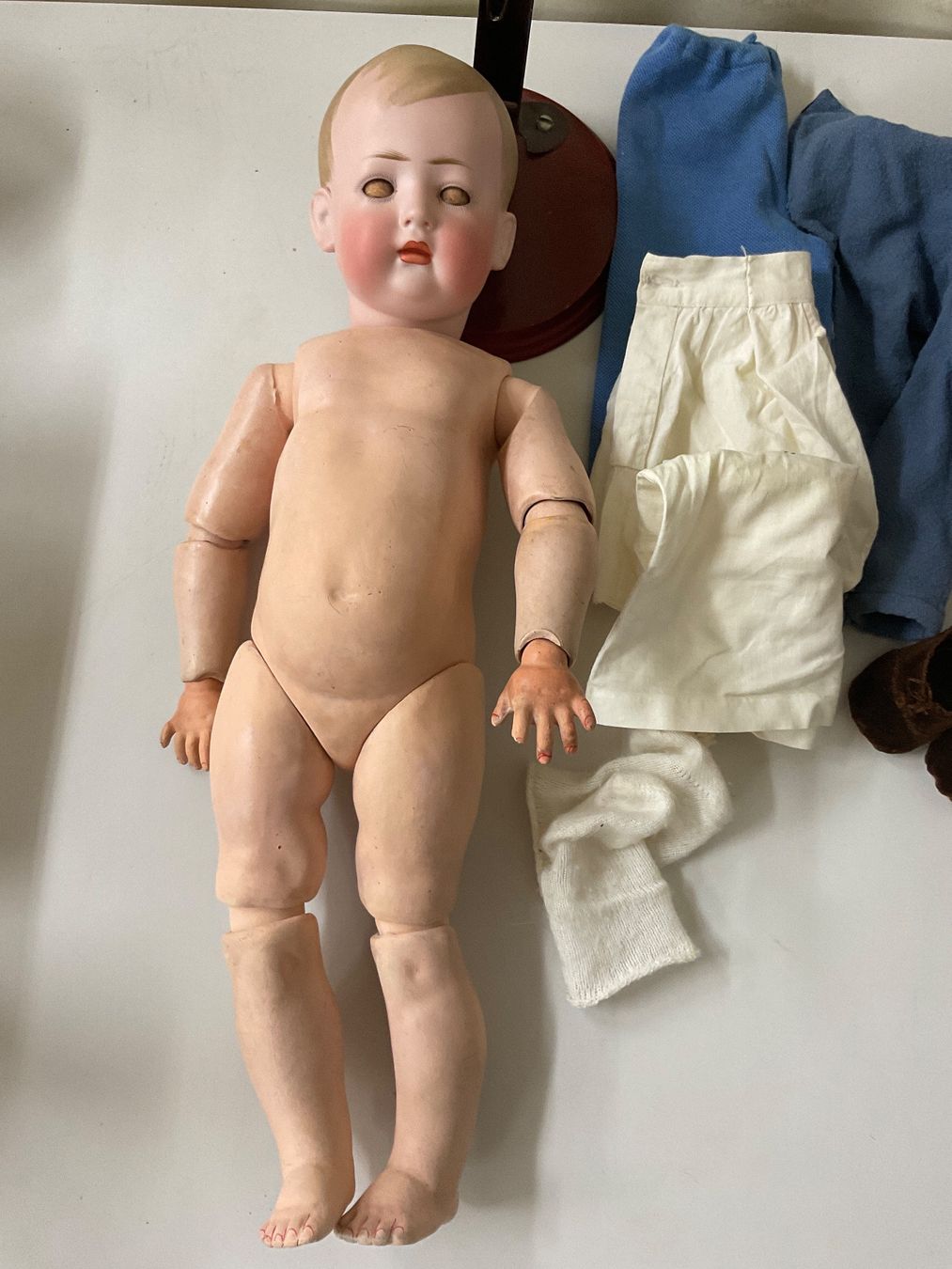 Bambole: Antike Puppe, hübscher kleiner Knabe – Usato da Bern venduto da vielerart 5