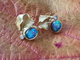 UNIKAT - 18Kt. GG Ost mit Opal & Brillanten / Goldschmiede