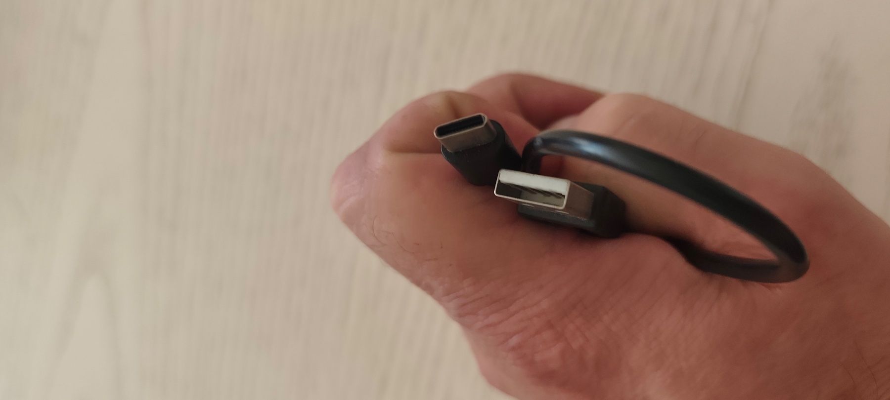 Kabel: Câble USB A vers USB C noir – Gebraucht aus Aigle von Dadavd 1
