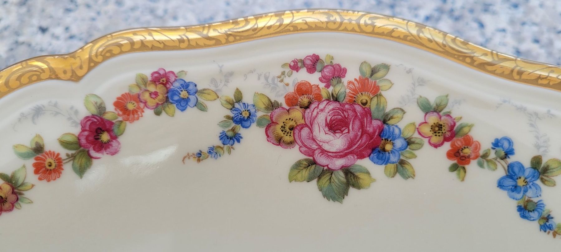 Rosenthal Ciotole: Rosenthal Chippendale Schale mit Goldrand – Usato da Eggersriet venduto da Fredb 2