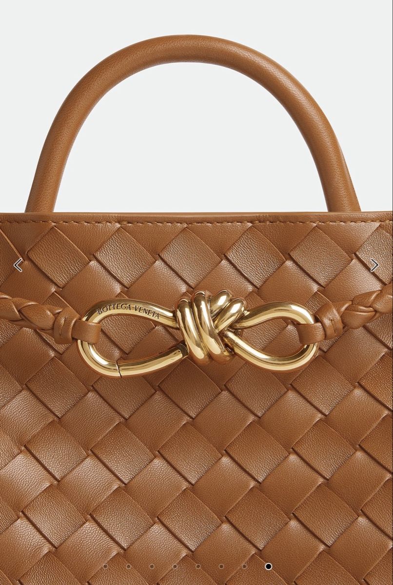 Bottega Veneta Borse: Andiamo Bag Small: Width: 25 cm/Height: 20 cm – Nuovo (secondo la descrizione) da Allschwil venduto da 197_r5w9 1