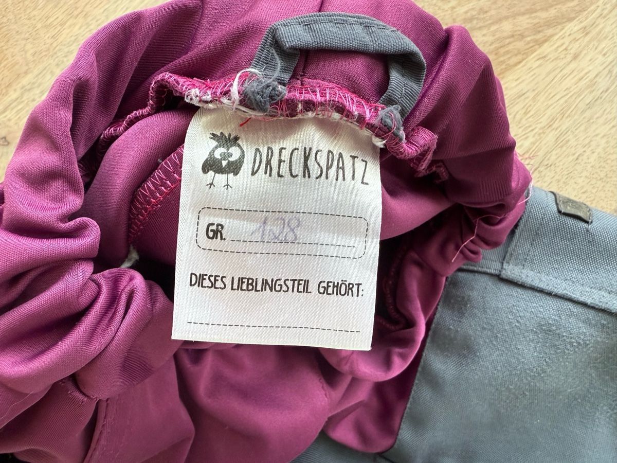 Pantaloni: Softshell Hose mit Verstärkungen Gr. 122/128 – Usato da Eggenwil venduto da Lissi82 5