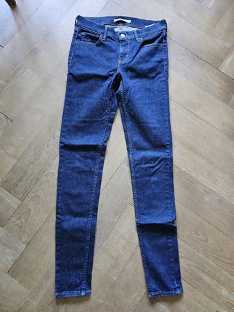 Levis Jeans Damen W27/L32 Super Skinny 710