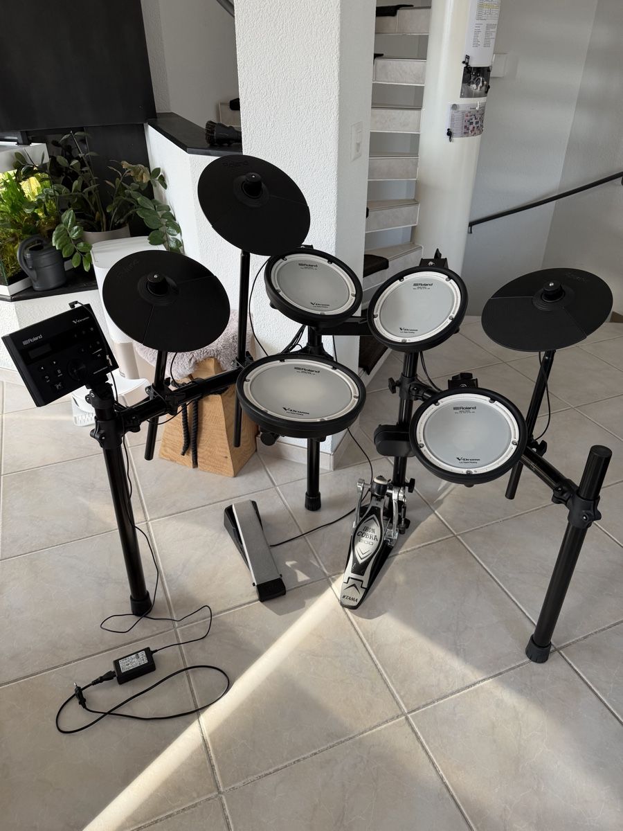 Roland Musikinstrumente: Roland E Drum TD07 MKII – Gebraucht aus Weisslingen von Gismo80