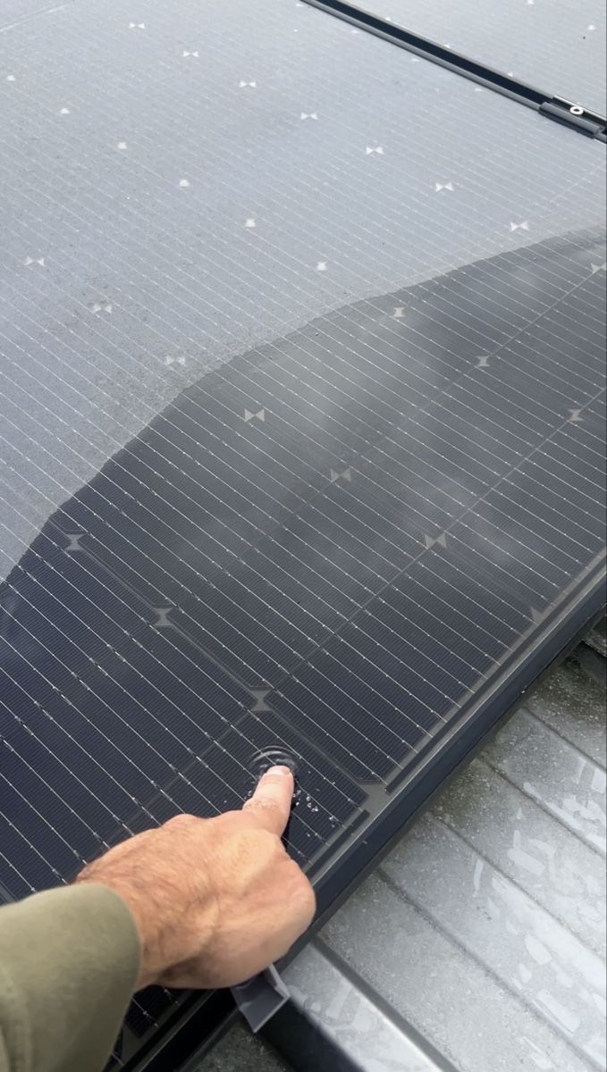 Solargeräte und Solarprodukte: Solarpanele Drainage Wasserablauf  – Neu und originalverpackt aus Muri AG von maettu- 1