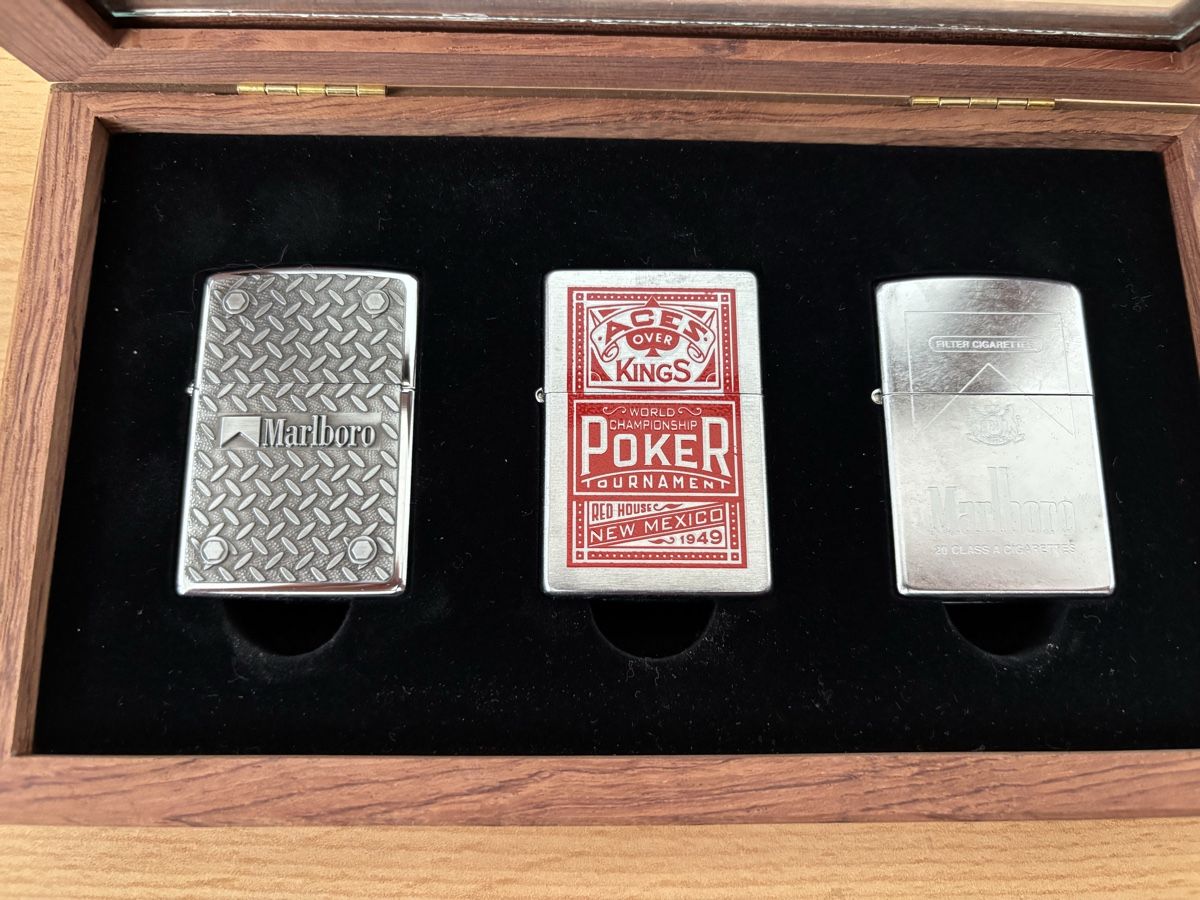 Zippo Accendini: Collection briquets Zippo neufs – Nuovo e nell'imballaggio originale da Tramelan venduto da Philou67