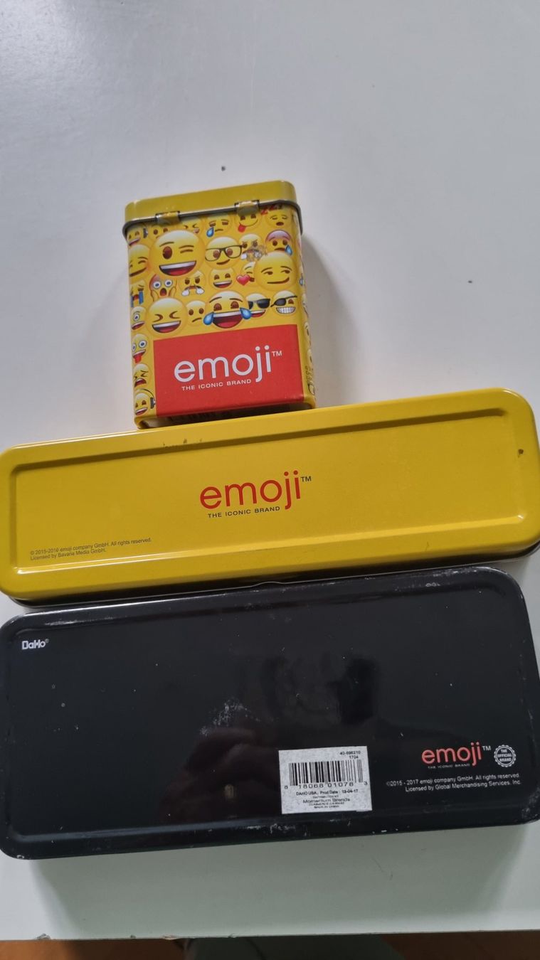 Altro in Decorazioni & Accessori: 3 boîtes EMOJI – Usato da La Chaux-de-Fonds venduto da mikilo1 1