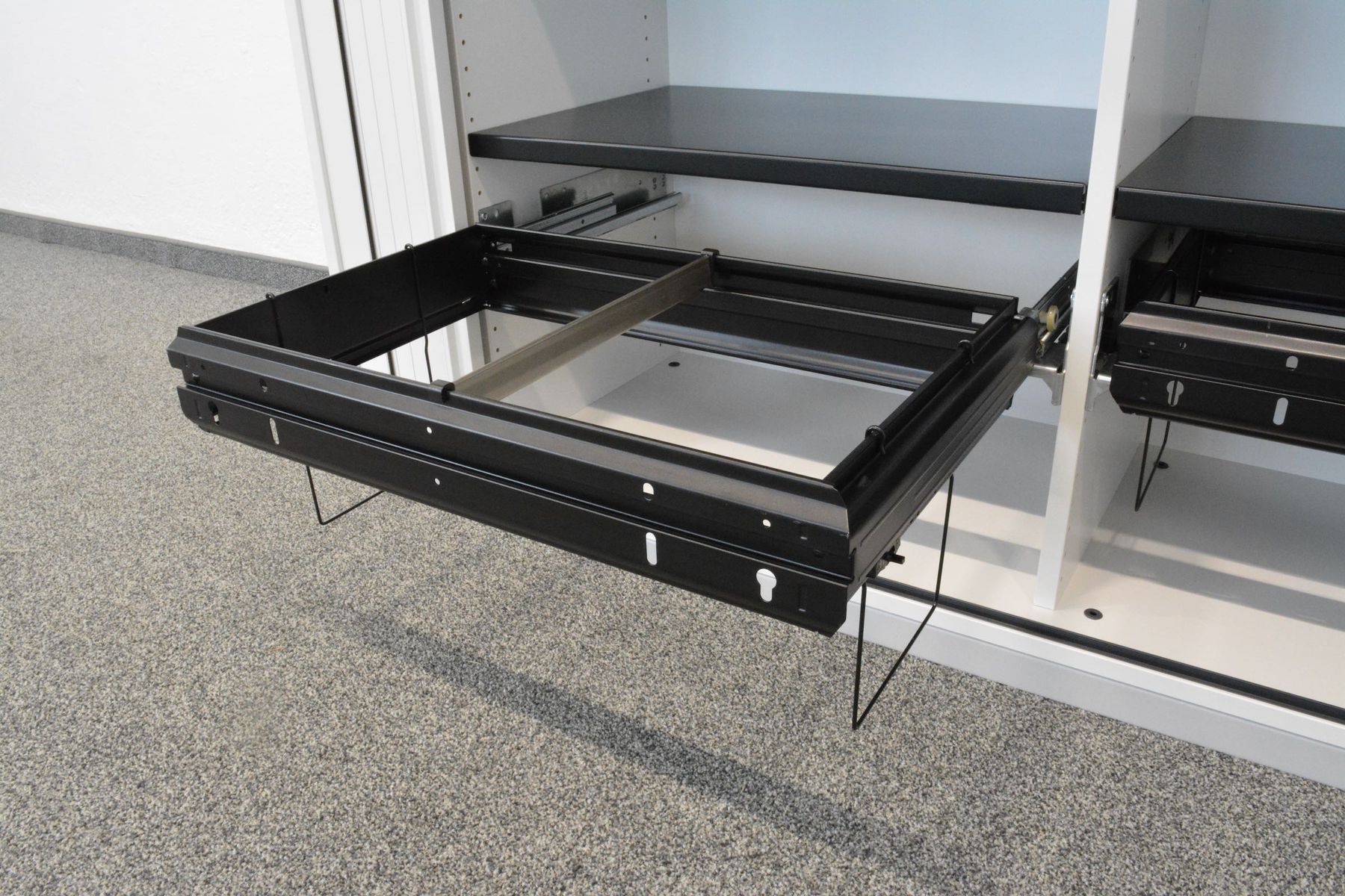 Scaffali: Steelcase Share It Hängeregister-Einsatz Einbaubreite 602mm – Usato da Schönenwerd venduto da mcofficeshop 3